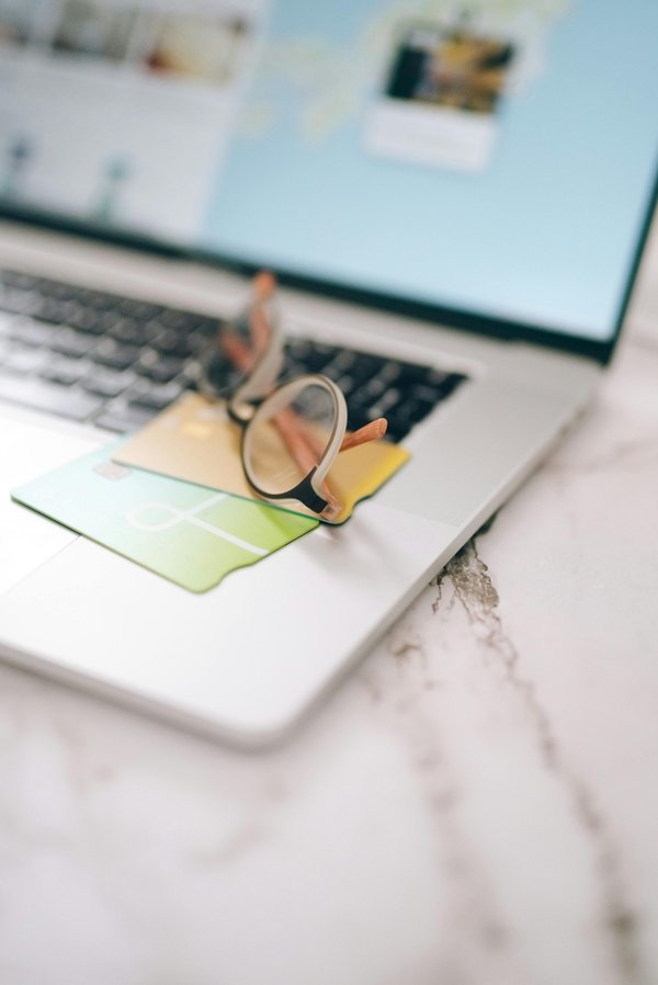 Retrouvez vos achats en ligne : guide pratique et rapide